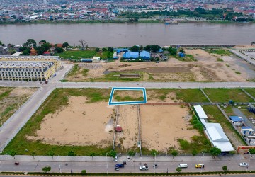 1,200 Sqm Land For Sale in Chroy Changvar- Phnom Penh thumbnail