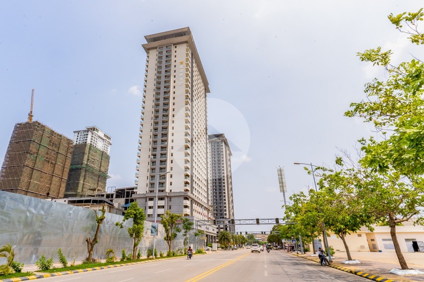 7th Floor Studio For Sale in D.I Riviera, Koh Pich, Phnom Penh