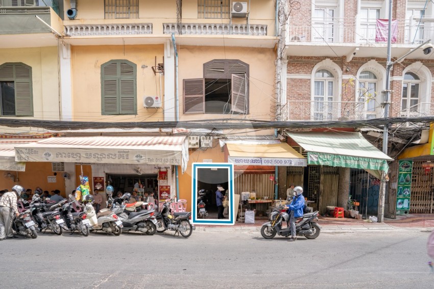 3 Bedroom Renovated Apartment For Rent - Chey Chumneah, Phnom Penh