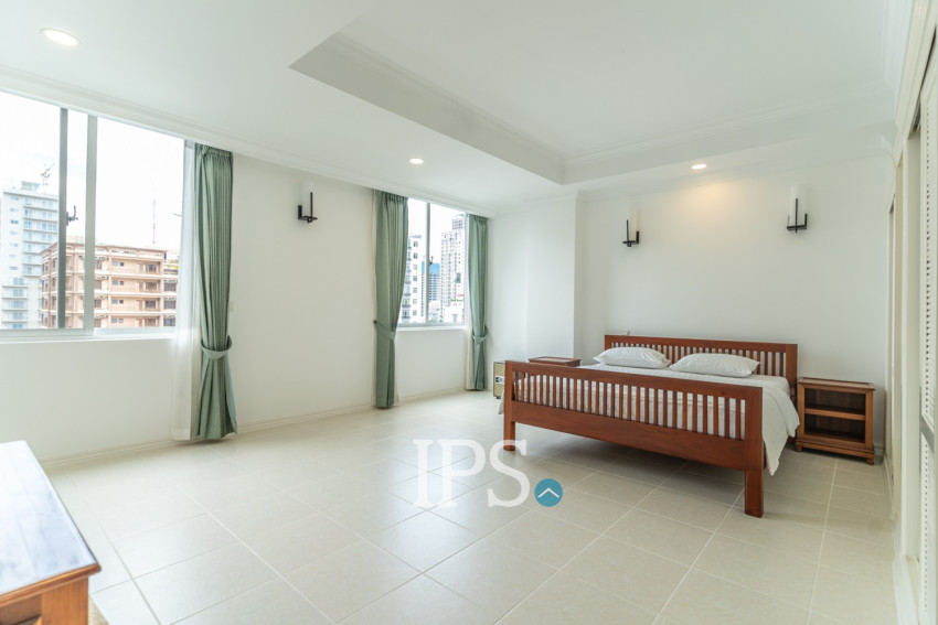 3 Bedroom Serviced Apartment For Rent - BKK1, Phnom Penh