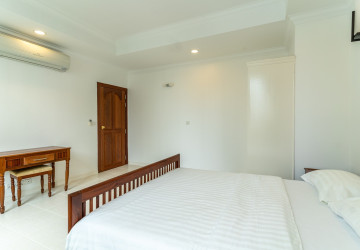 3 Bedroom Serviced Apartment For Rent - BKK1, Phnom Penh thumbnail