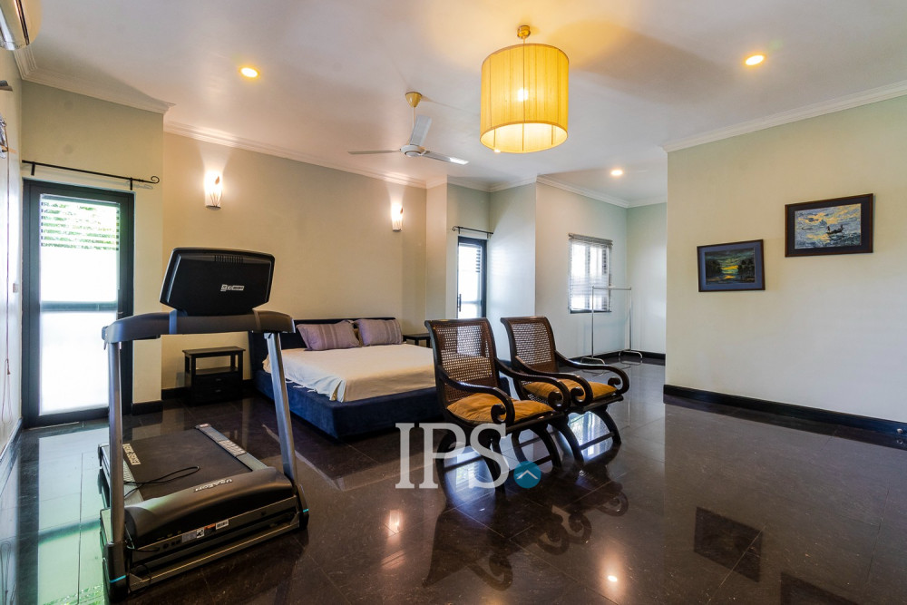 5 Bedroom Villa For Sale - Svay Dangkum, Siem Reap - Image 25