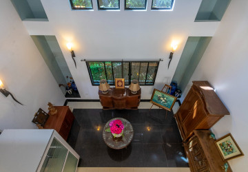 5 Bedroom Villa For Sale - Svay Dangkum, Siem Reap thumbnail