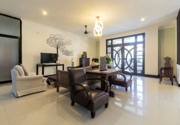 5 Bedroom Villa For Sale - Svay Dangkum, Siem Reap thumbnail