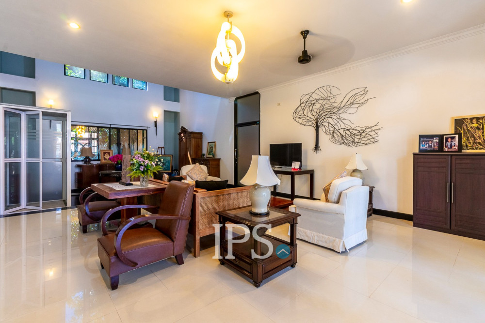 5 Bedroom Villa For Sale - Svay Dangkum, Siem Reap - Image 9