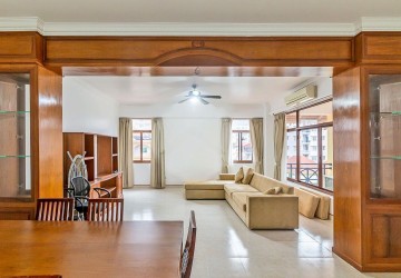 2 Bedroom Apartment For Rent - BKK1, Phnom Penh thumbnail