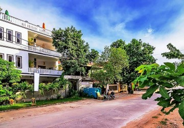 19 Bedroom Boutique Hotel for Rent - Siem Reap thumbnail