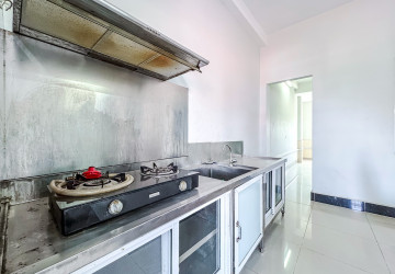 2 Bedroom Apartment For Rent - Slor Kram, Siem Reap thumbnail