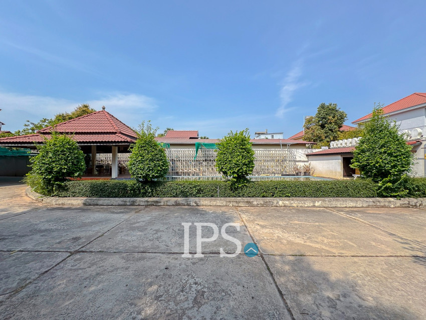 2 Bedroom Apartment For Rent - Slor Kram, Siem Reap