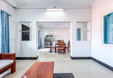 2 Bedroom Apartment For Rent - Slor Kram, Siem Reap thumbnail