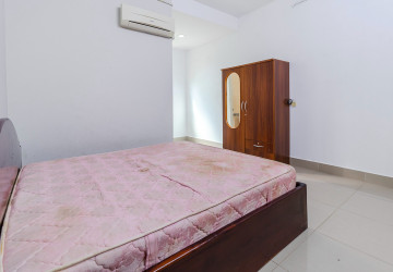 2 Bedroom Apartment For Rent - Slor Kram, Siem Reap thumbnail
