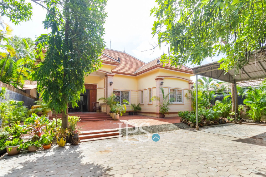 3 Bedroom House For Rent - Sala Komreuk, Siem Reap