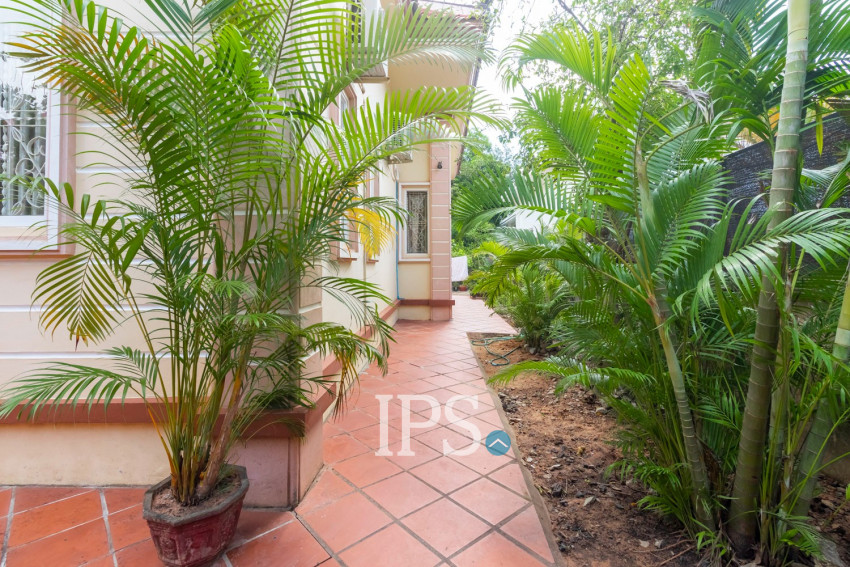 3 Bedroom House For Rent - Sala Komreuk, Siem Reap