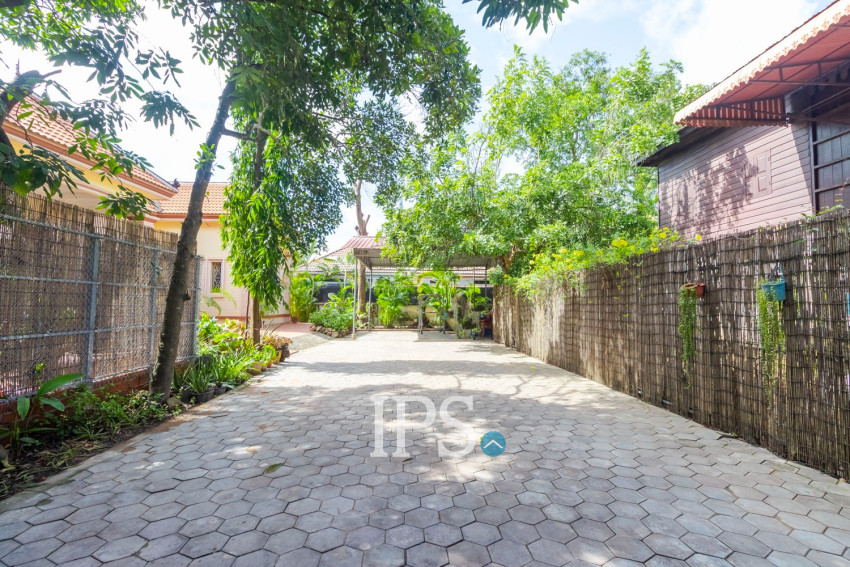 3 Bedroom House For Rent - Sala Komreuk, Siem Reap