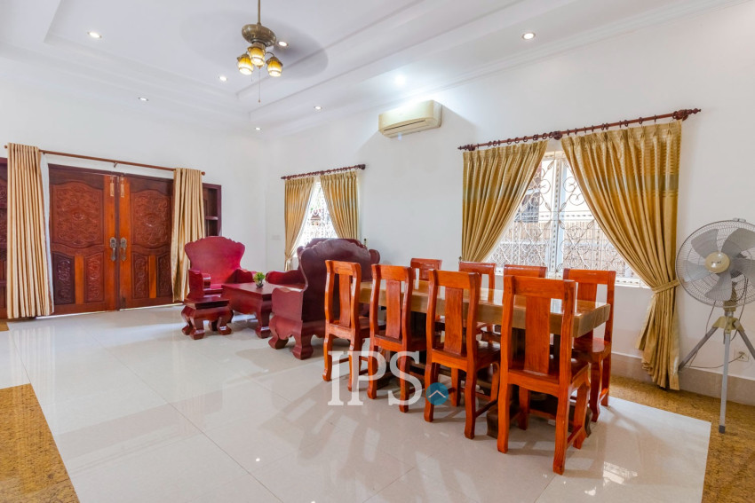 3 Bedroom House For Rent - Sala Komreuk, Siem Reap