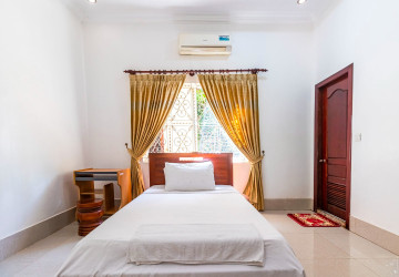 3 Bedroom House For Rent - Sala Komreuk, Siem Reap thumbnail