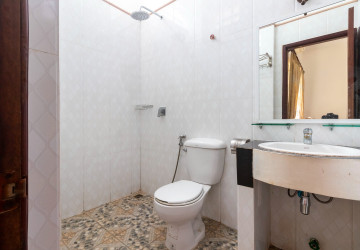 3 Bedroom House For Rent - Sala Komreuk, Siem Reap thumbnail