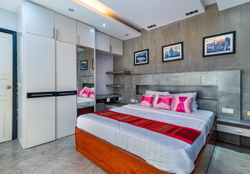 1 Bedroom Apartment For Rent - Sala Kamruek, Siem Reap thumbnail