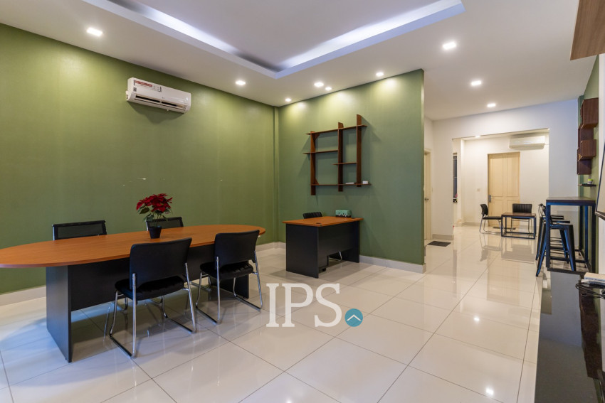 4 Bedroom Villa For Rent - Borey Chip Mong Sensok, Phnom Penh Thmey, Phnom Penh