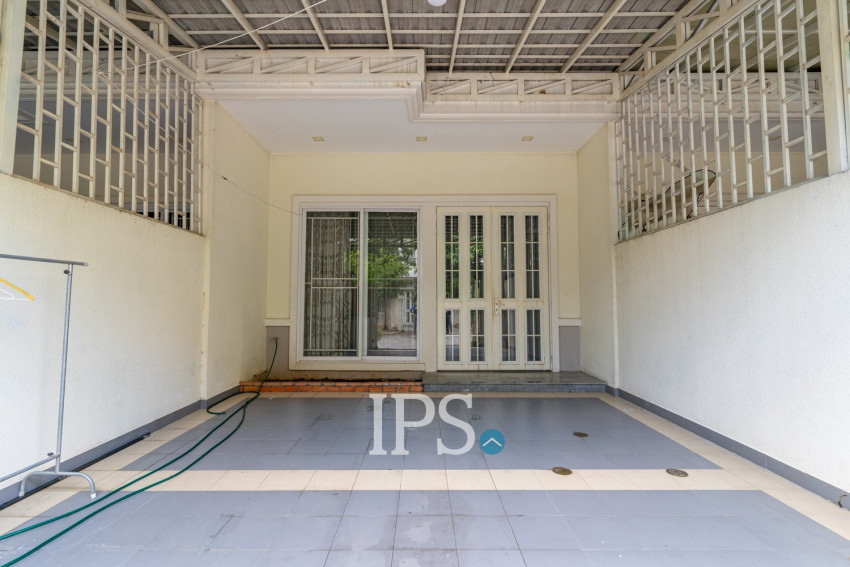 4 Bedroom Villa For Rent - Borey Chip Mong Sensok, Phnom Penh Thmey, Phnom Penh