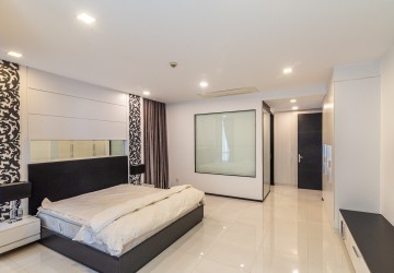 3 Bedroom Serviced Apartment For Rent - Daun Penh - Phnom Penh thumbnail