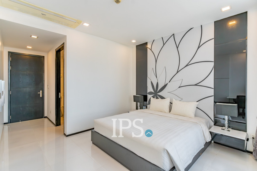3 Bedroom Serviced Apartment For Rent - Beoung Raing, Phnom Penh