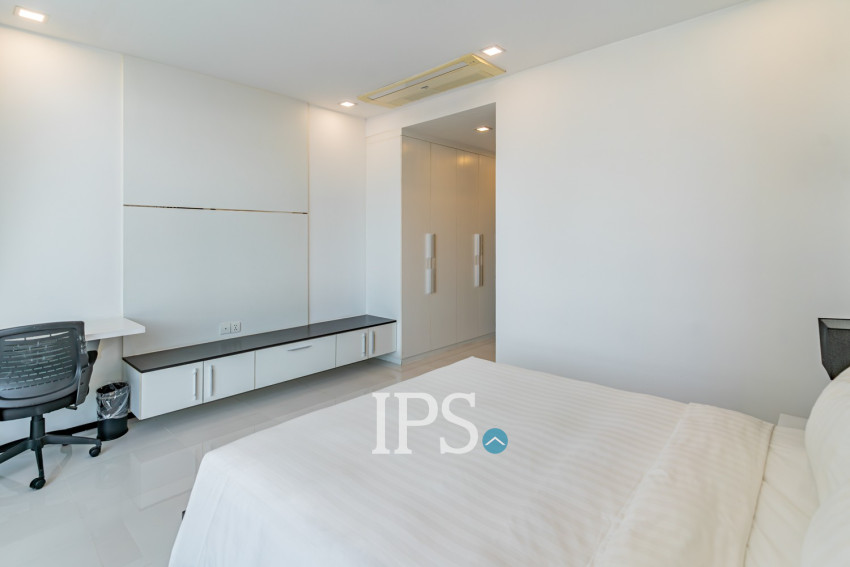 3 Bedroom Serviced Apartment For Rent - Beoung Raing, Phnom Penh