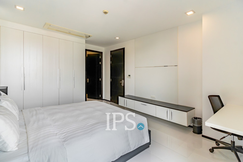 3 Bedroom Serviced Apartment For Rent - Beoung Raing, Phnom Penh