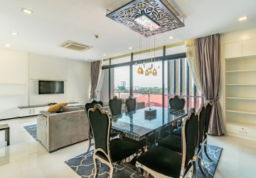 3 Bedroom Serviced Apartment For Rent - Beoung Raing, Phnom Penh thumbnail