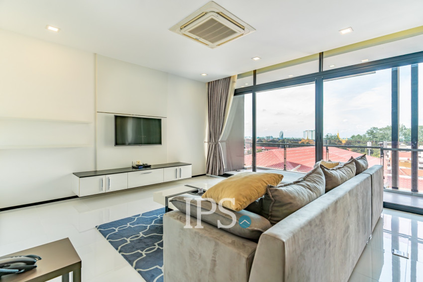 3 Bedroom Serviced Apartment For Rent - Beoung Raing, Phnom Penh