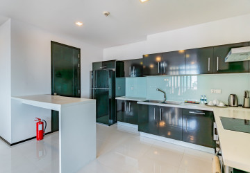 3 Bedroom Serviced Apartment For Rent - Beoung Raing, Phnom Penh thumbnail