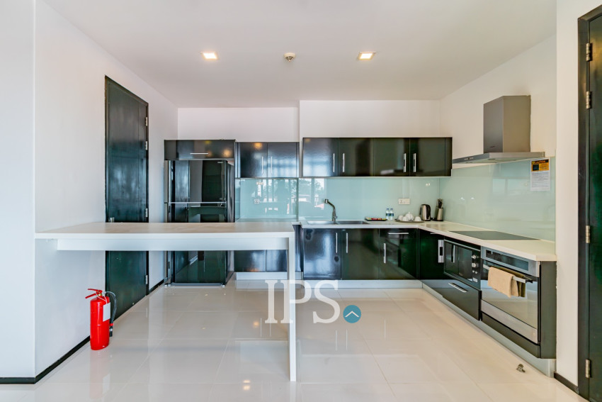 3 Bedroom Serviced Apartment For Rent - Beoung Raing, Phnom Penh