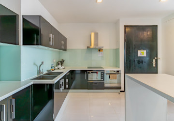 3 Bedroom Serviced Apartment For Rent - Beoung Raing, Phnom Penh thumbnail