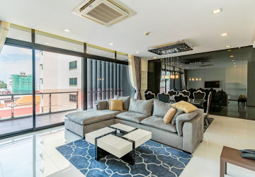 3 Bedroom Serviced Apartment For Rent - Beoung Raing, Phnom Penh thumbnail