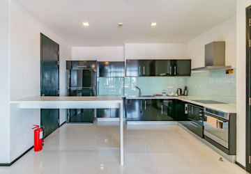 3 Bedroom Serviced Apartment For Rent - Beoung Raing, Phnom Penh thumbnail