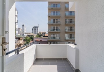 27 Sqm Serviced Studio Apartment For Rent - BKK1, Phnom Penh thumbnail