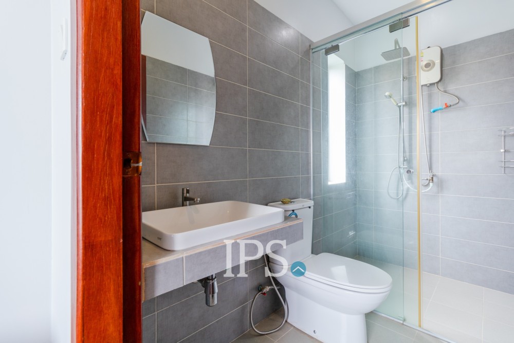 2 Bedroom Apartment For Rent - Sala Kamreuk, Siem Reap - Image 11