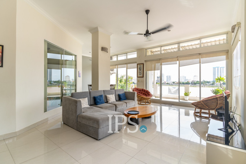 Renovated  2 Bedroom  1 Office Flat For Sale - Riverside, Phnom Penh