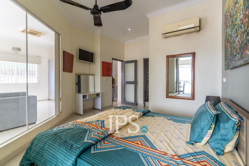 Renovated  2 Bedroom  1 Office Flat For Sale - Riverside, Phnom Penh