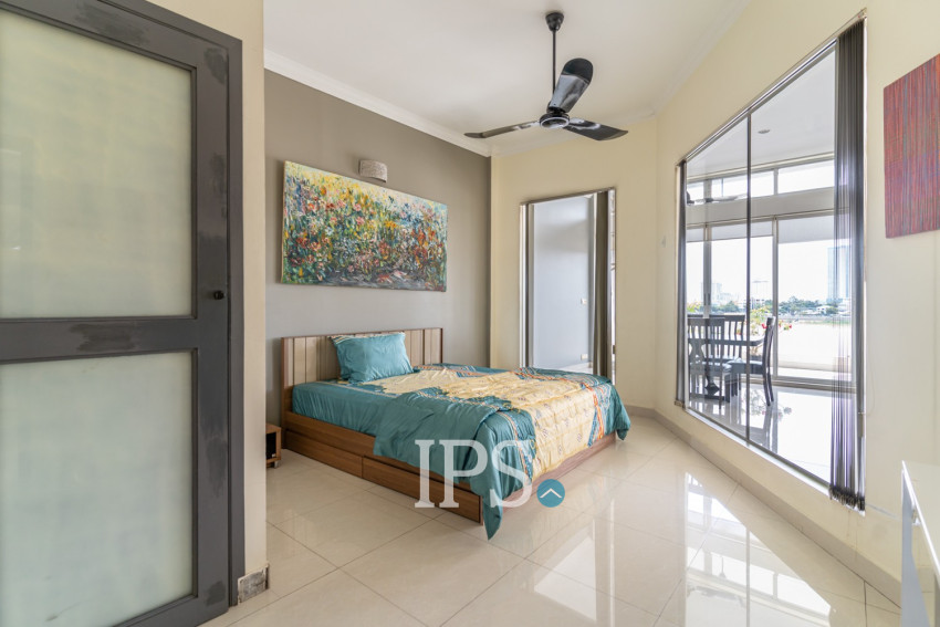 Renovated  2 Bedroom  1 Office Flat For Sale - Riverside, Phnom Penh