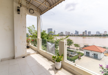 Renovated  2 Bedroom  1 Office Flat For Sale - Riverside, Phnom Penh thumbnail