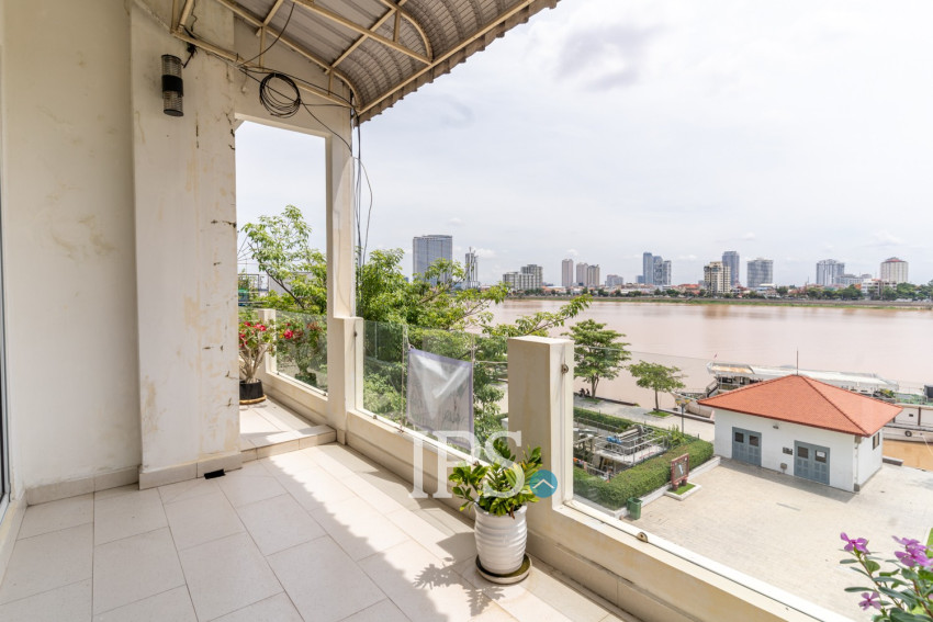 Renovated  2 Bedroom  1 Office Flat For Sale - Riverside, Phnom Penh