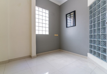 Renovated  2 Bedroom  1 Office Flat For Sale - Riverside, Phnom Penh thumbnail