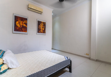 Renovated  2 Bedroom  1 Office Flat For Sale - Riverside, Phnom Penh thumbnail