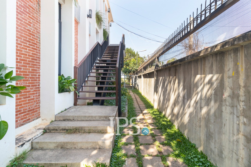 40sqm Office Space  For Rent - Slorkram, Siem Reap