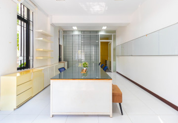 40sqm Office Space  For Rent - Slorkram, Siem Reap thumbnail