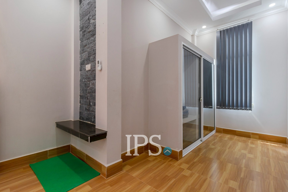 3 Bedroom House For Sale - Svay Dangkum, Siem Reap - Image 17