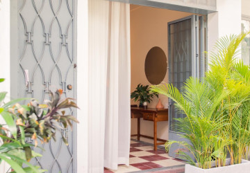 Renovated Loft 1 Bedroom Apartment For Rent - Chakto Muk, Phnom Penh thumbnail