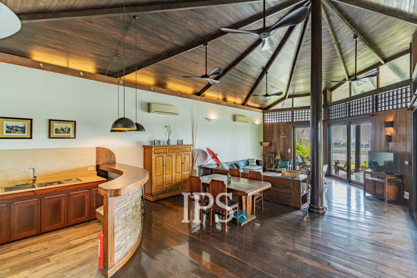 Renovated Duplex 4 Bedroom Penthouse For Rent - Phsar Kandal 1, Phnom Penh