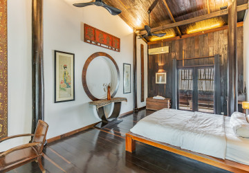 Renovated Duplex 4 Bedroom Penthouse For Rent - Phsar Kandal 1, Phnom Penh thumbnail